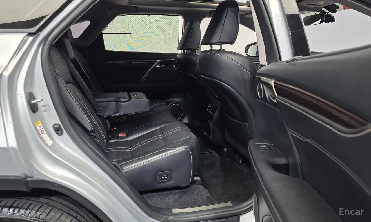 Lexus RX 450h * КОЖА* ПОДГРЕВ* ОБДУХВАНЕ* ПАНОРАМА* HEAD-UP* , снимка 12 - Автомобили и джипове - 54446230