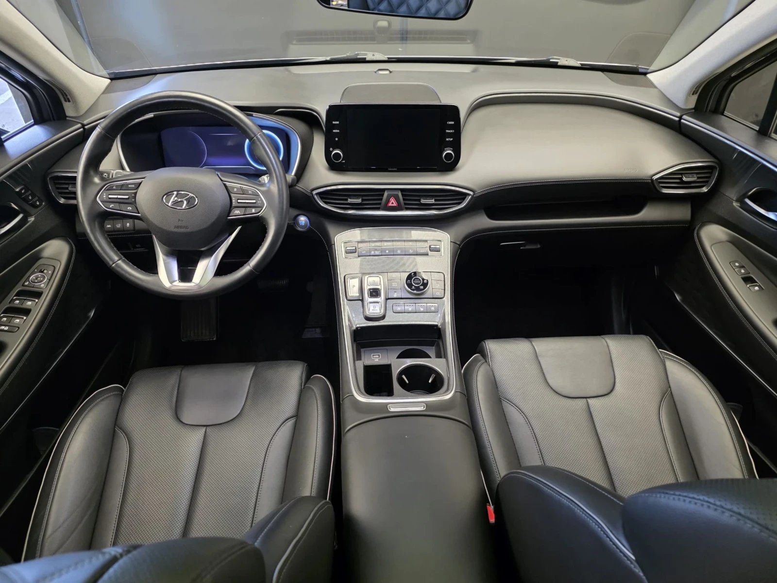Hyundai Santa fe 1.6PHEV/265hp/Plug-in Hybrid/4WD, снимка 12 - Автомобили и джипове - 54570278