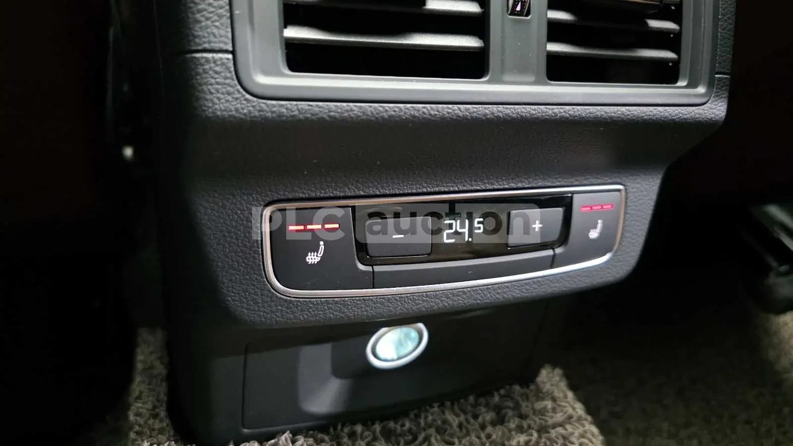 Audi Q5 50TDI QUATTRO| 360| HUD| ОБДУХ| ВКЛ.ТЕХНОТЕСТ, снимка 13 - Автомобили и джипове - 54929729