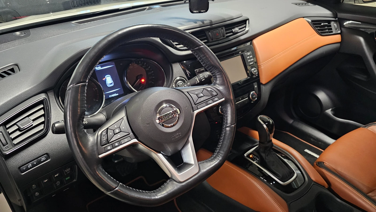 Nissan X-trail 2.0 Tekna Tan, 1-ви Собственик Купуван от България, снимка 16 - Автомобили и джипове - 55040377