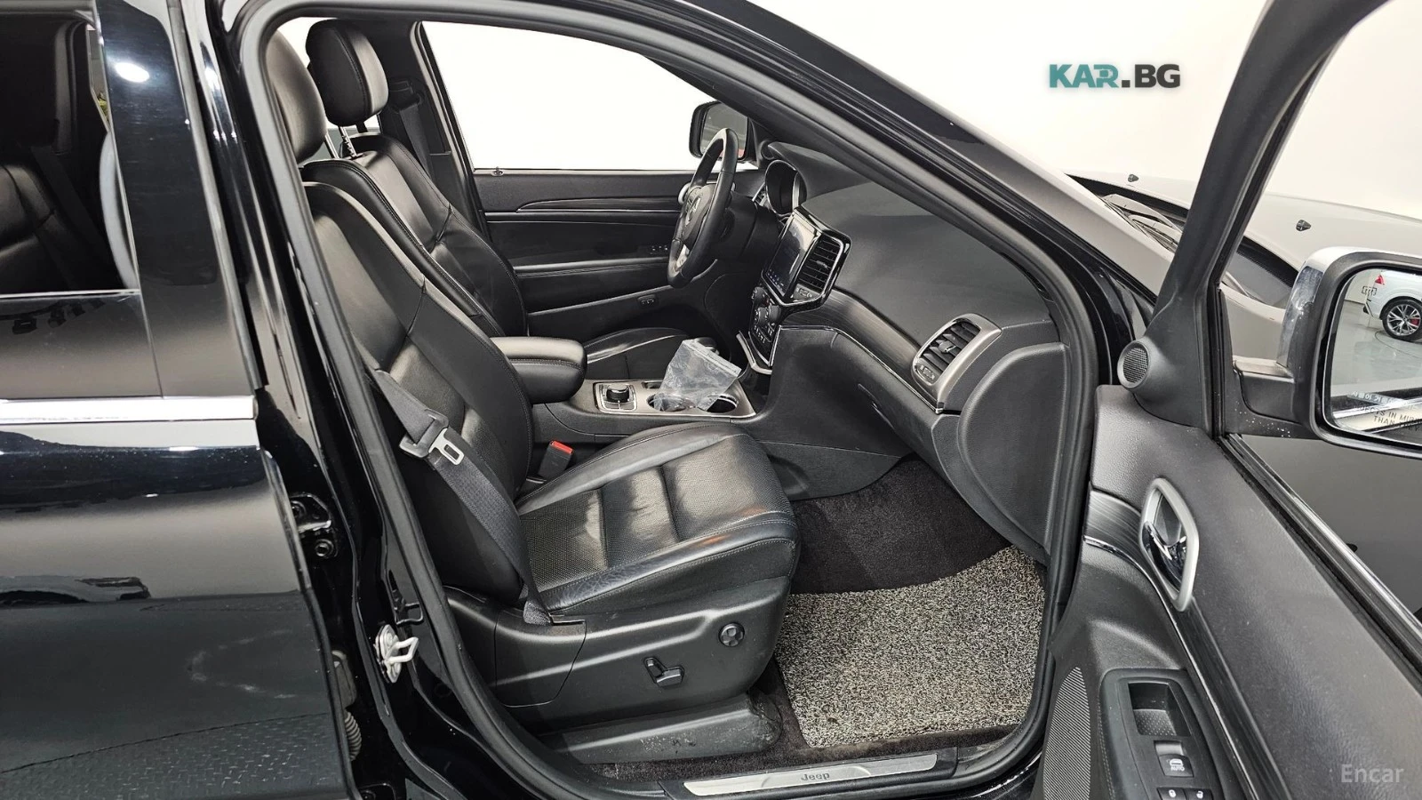 Jeep Cherokee LIMITED* 3.6* КОЖА* ПОДГРЕВ* ОБДУХВ* ПАНО* НАВИ* , снимка 10 - Автомобили и джипове - 55235226