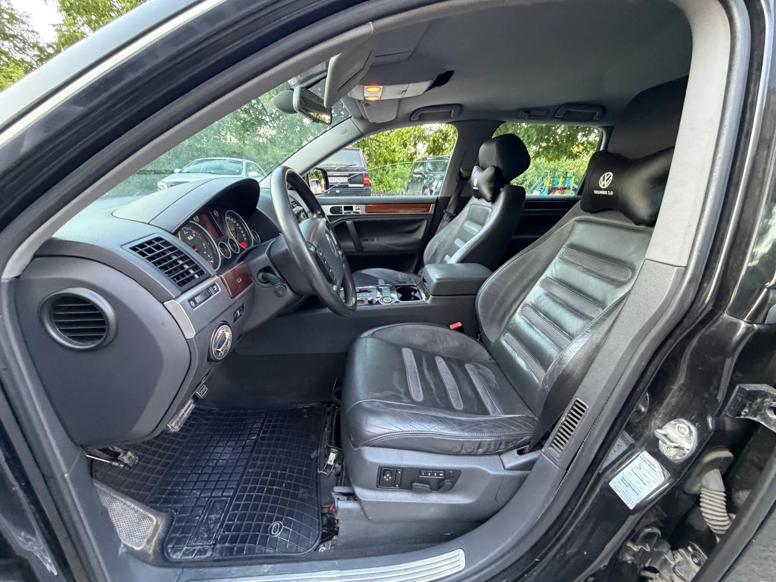 VW Touareg Автоматик!, снимка 9 - Автомобили и джипове - 55504590