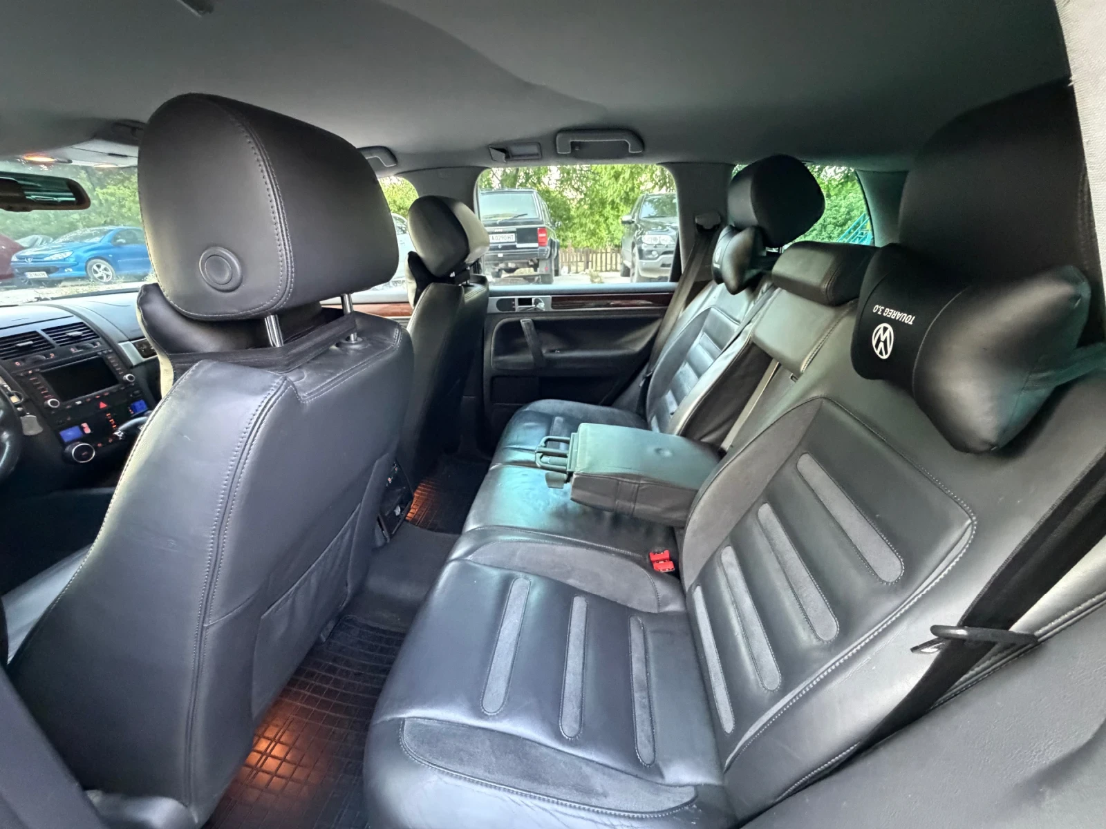 VW Touareg Автоматик!, снимка 10 - Автомобили и джипове - 55504590