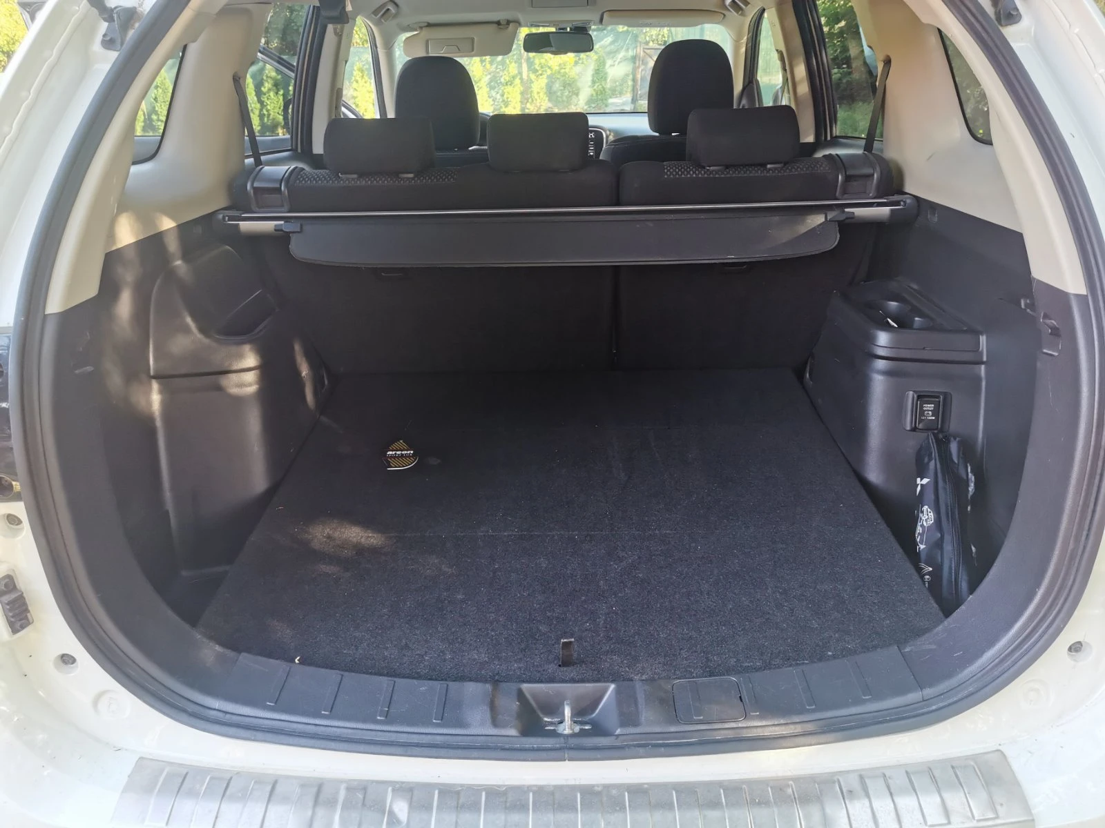 Mitsubishi Outlander 2.0 150 к.с. 4х4, газ, автомат, снимка 14 - Автомобили и джипове - 55873810