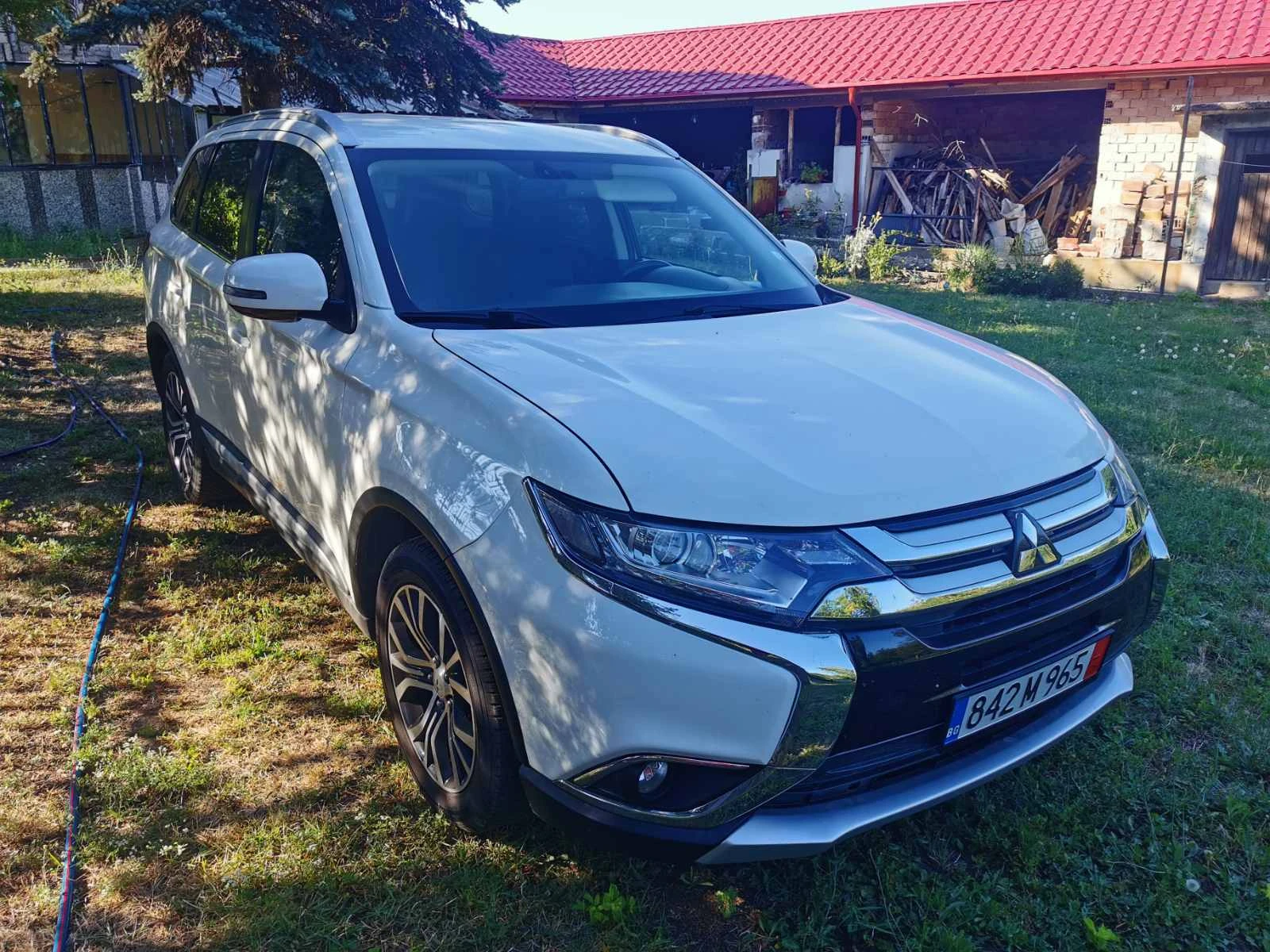Mitsubishi Outlander 2.0 150 к.с. 4х4, газ, автомат, снимка 3 - Автомобили и джипове - 55873810