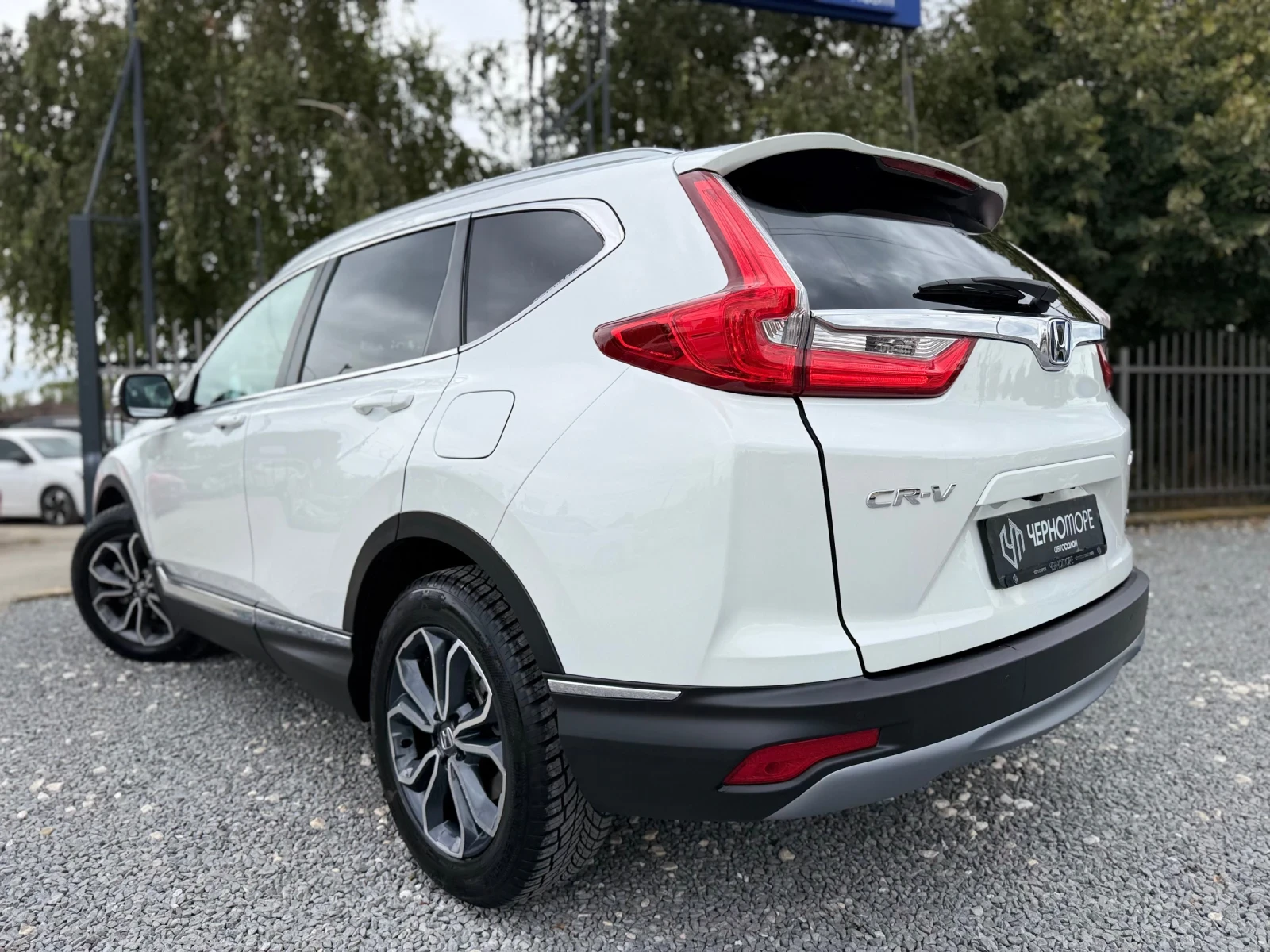 Honda Cr-v  EXECUTIVE 2.0 i-VTEC i-MMD 184 Hp e:HEV AWD-i , снимка 2 - Автомобили и джипове - 56194043