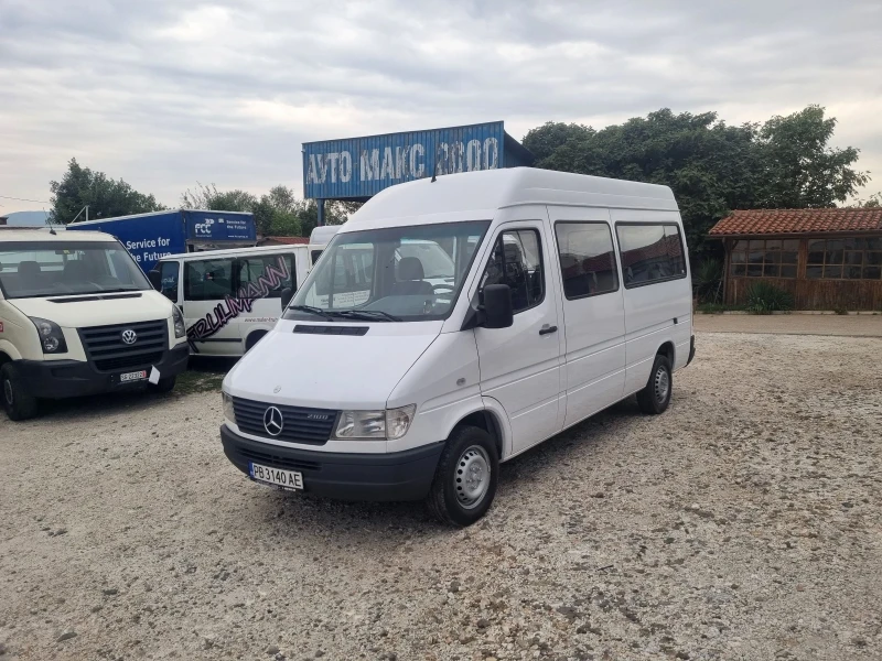 Mercedes-Benz Sprinter 210