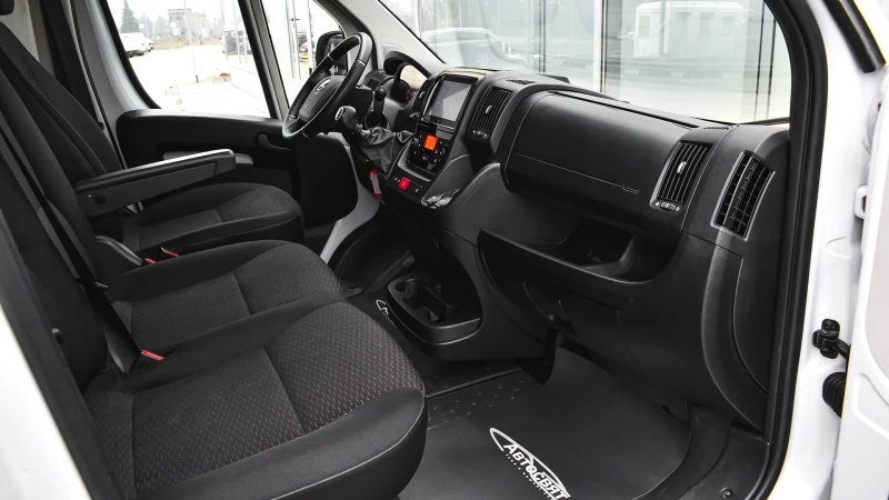 Opel Movano Edition Van 2.2 BlueHDI 140 L3H2 3, 5t, снимка 9 - Бусове и автобуси - 53521585