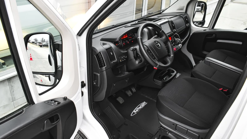 Opel Movano Edition Van 2.2 BlueHDI 140 L3H2 3, 5t, снимка 8 - Бусове и автобуси - 53521585