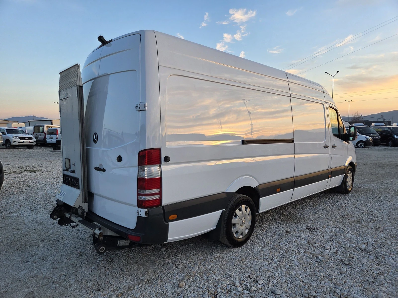 Mercedes-Benz Sprinter 316 Клима , Падащ борд, Две страничнинврати, Нави,  - изображение 4