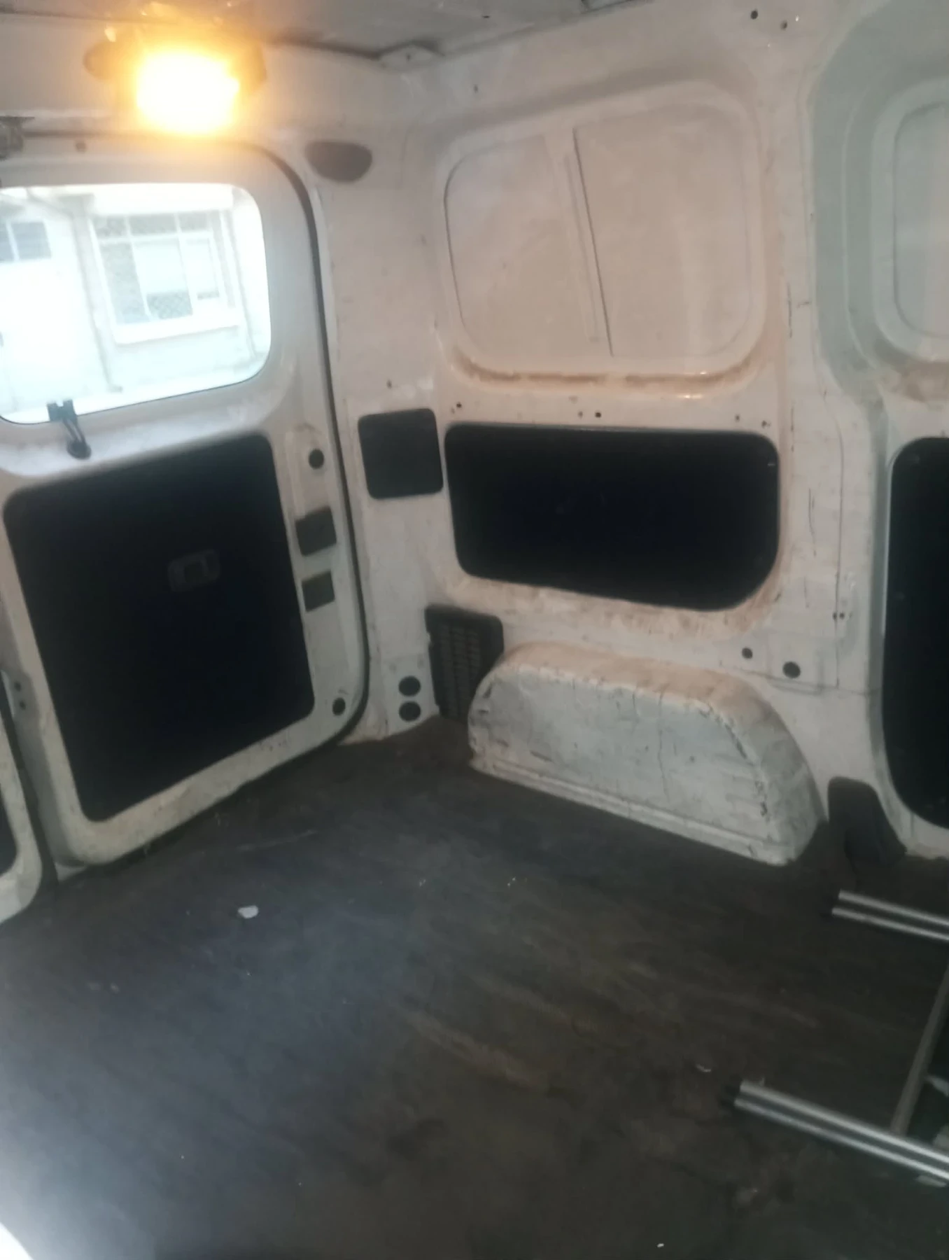 Nissan NV200, снимка 4 - Бусове и автобуси - 55543947