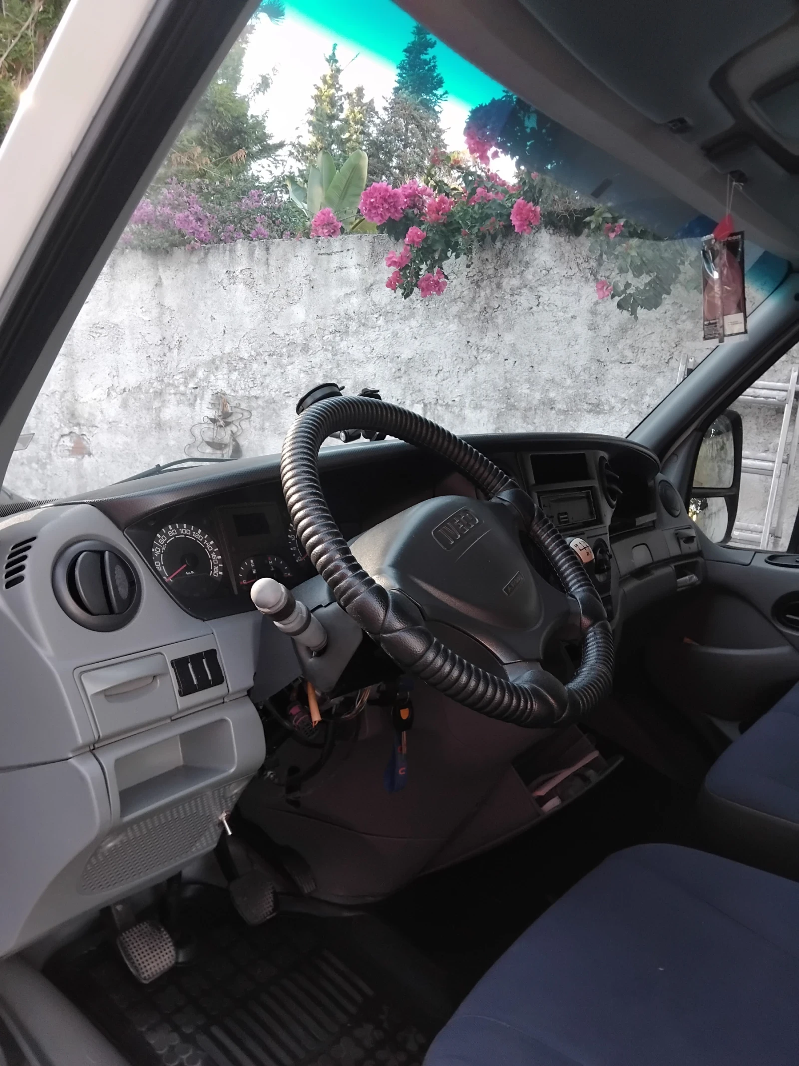 Iveco 35c15, снимка 16 - Бусове и автобуси - 56703847