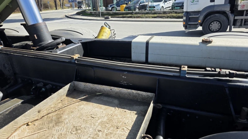 Man Tgs 37 440 EURO 5 EEV 8X4, снимка 5 - Камиони - 53592889