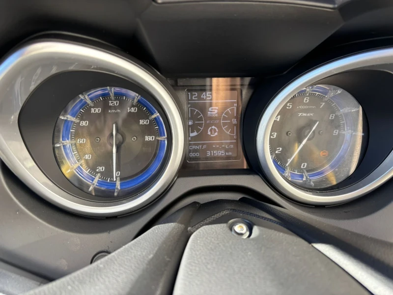 Yamaha T-max SX 530i ABS/TS, снимка 11 - Мотоциклети и мототехника - 52928692