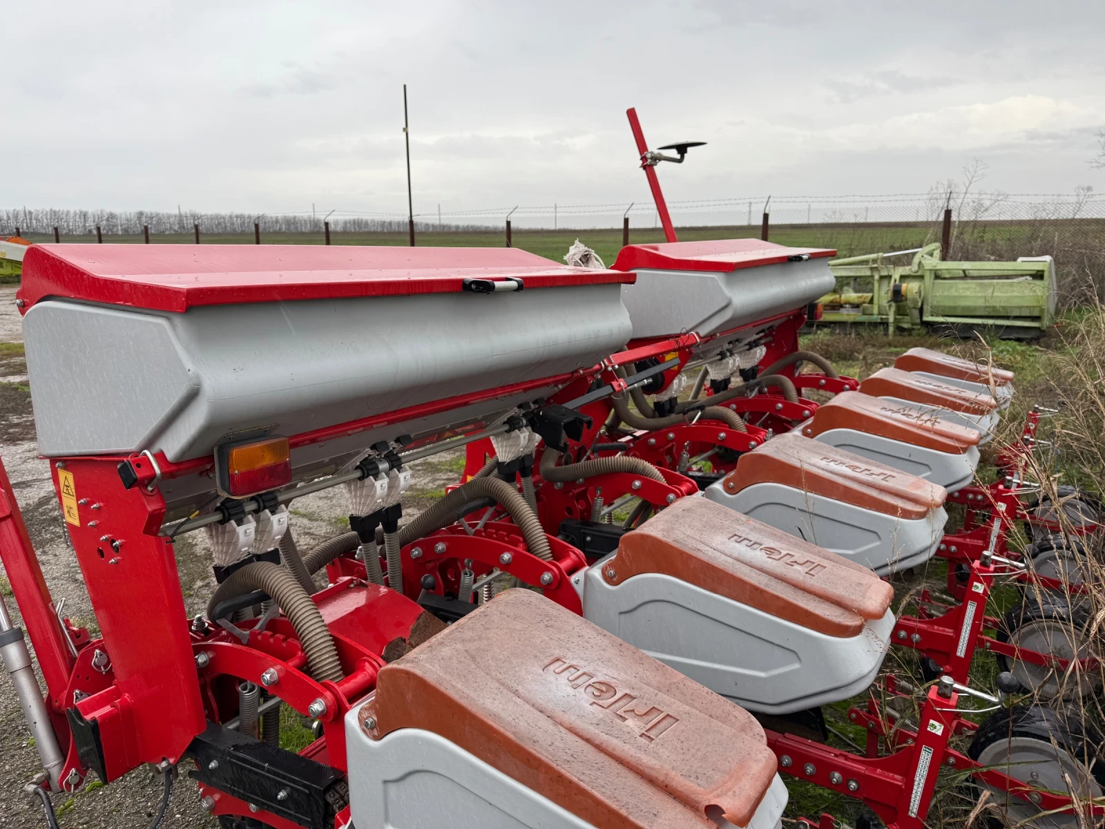  IrTem | Mobile.bg   1