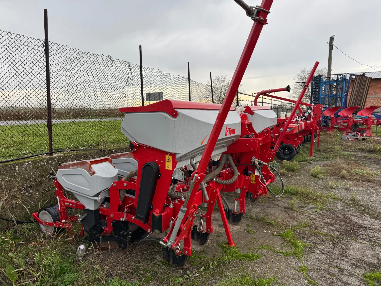  IrTem | Mobile.bg   4