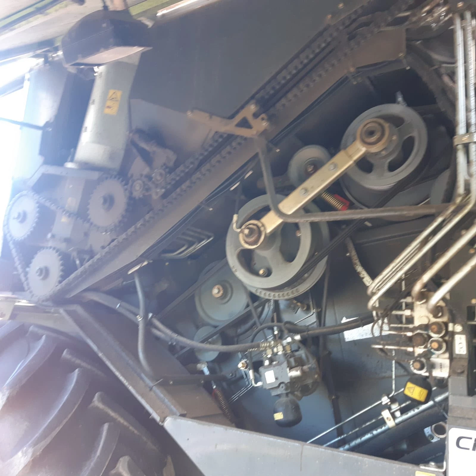 Комбайн Claas LEXION 660 + CLAAS VARIO 770 ЛИЗИНГ, снимка 14 - Селскостопанска техника - 56196917
