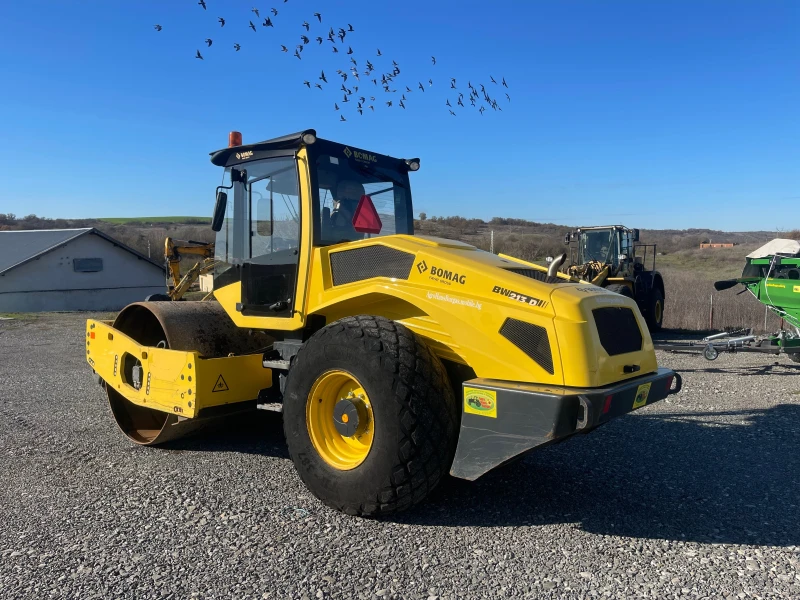 Валяк BOMAG BW 213 D ЛИЗИНГ, снимка 3 - Индустриална техника - 52310421