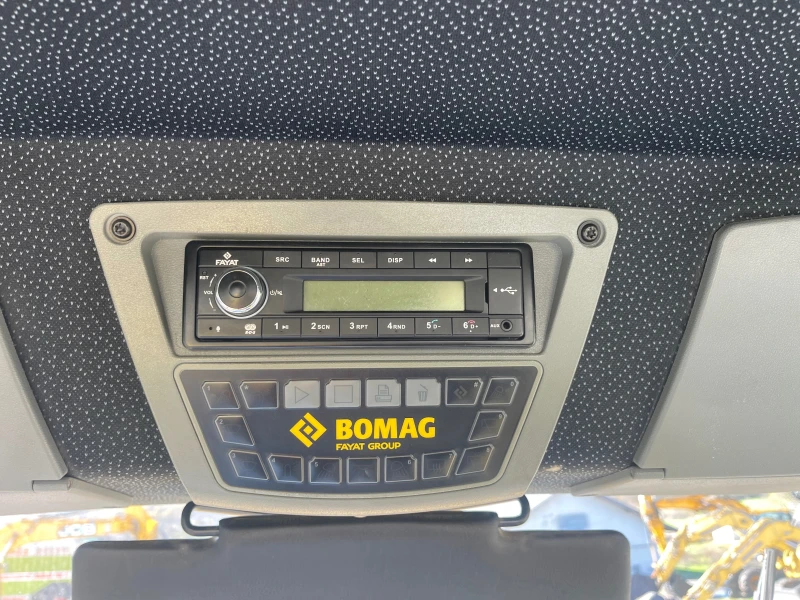 Валяк BOMAG BW 213 D ЛИЗИНГ, снимка 15 - Индустриална техника - 52310421