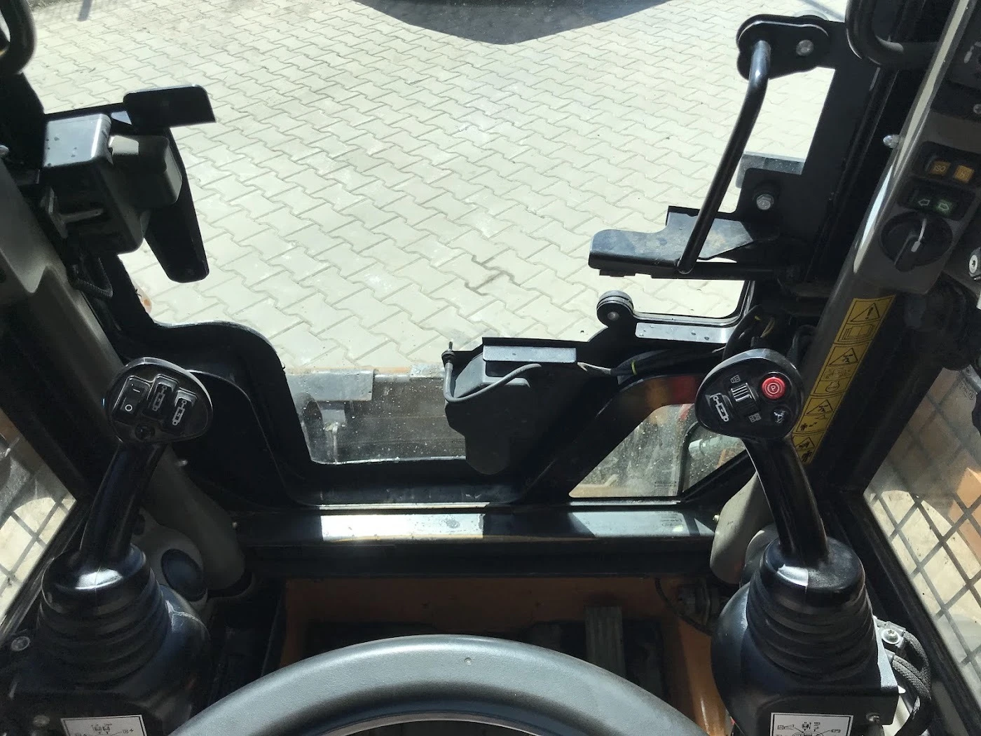    Case TR310 3900. | Mobile.bg   13