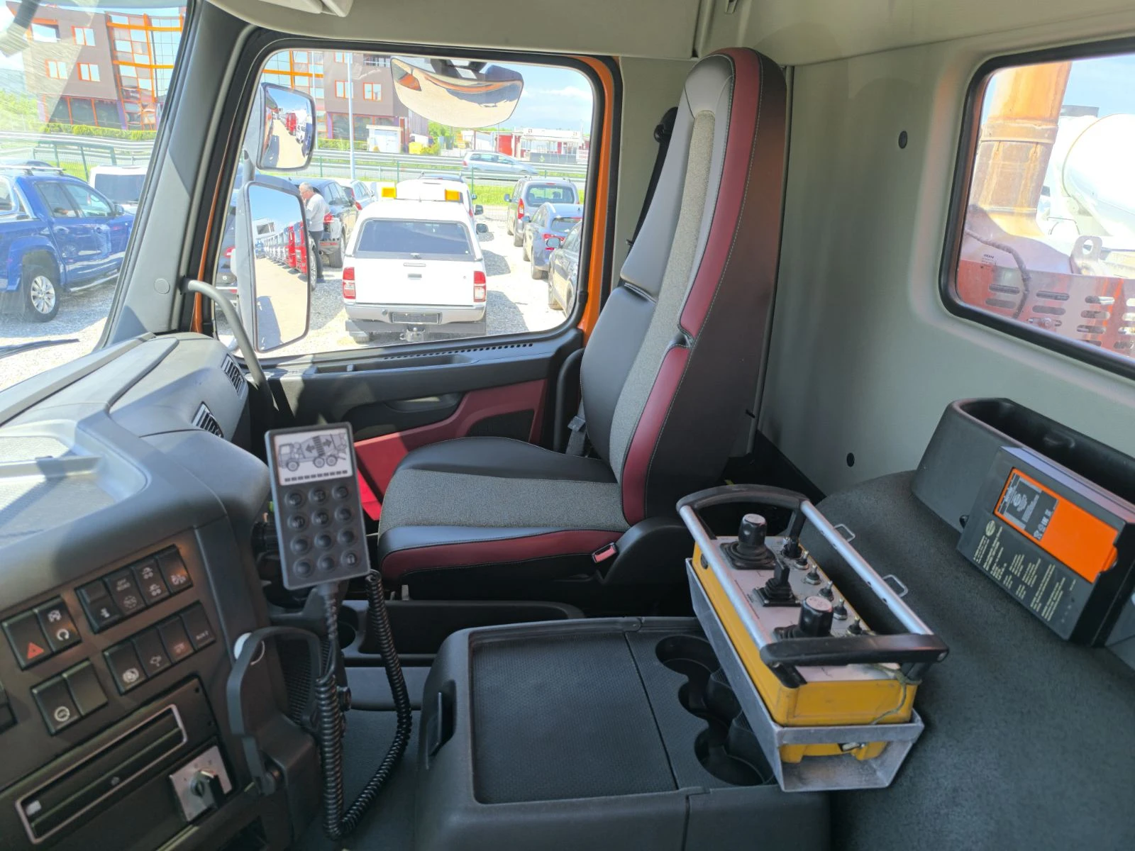 ����� ������ Volvo FMX 460 LIEBHERR 9M3 LTB12+ 4+ 1 | Mobile.bg � ����������� 11