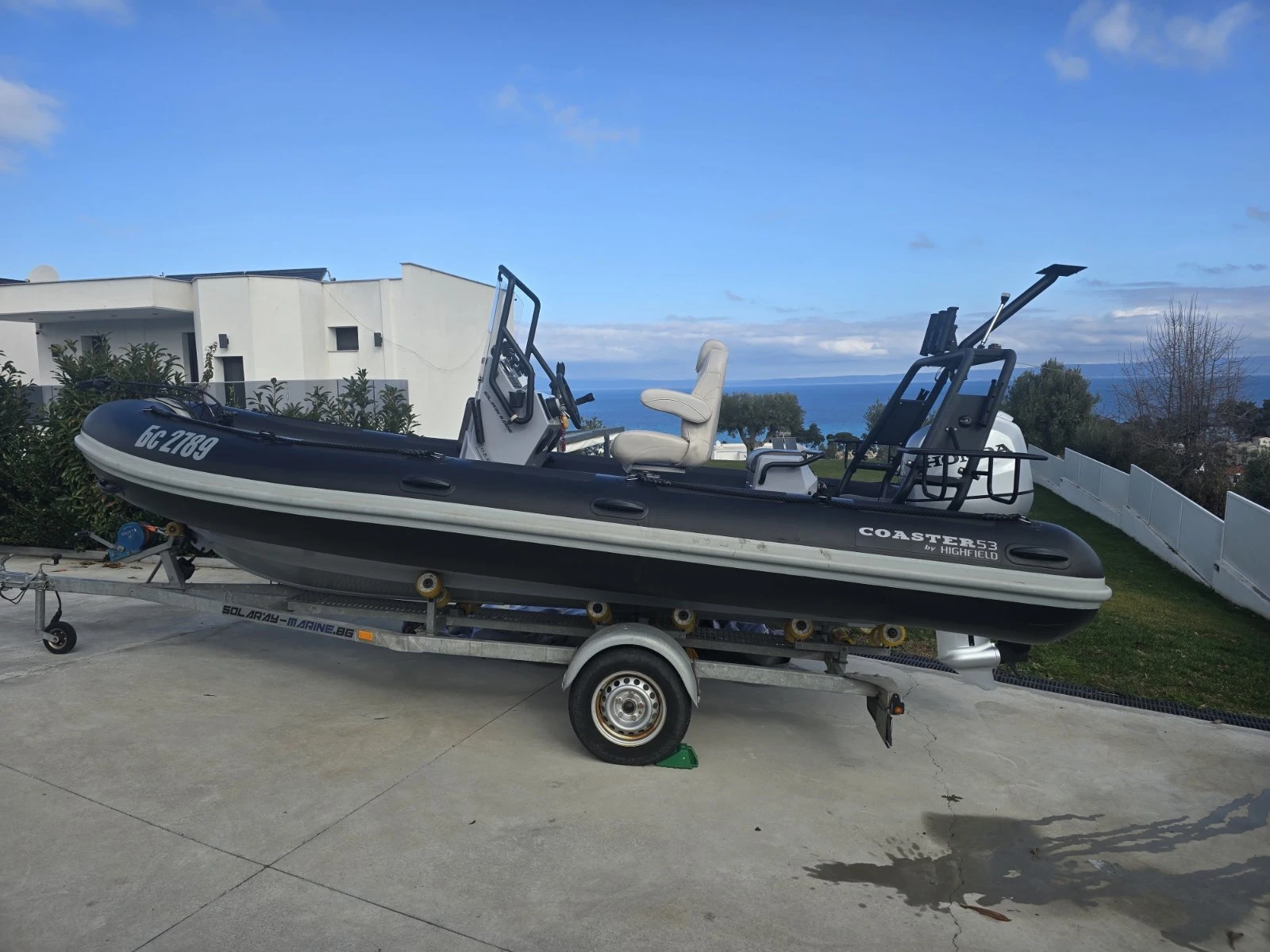 Надуваема лодка Highfield Coaster530