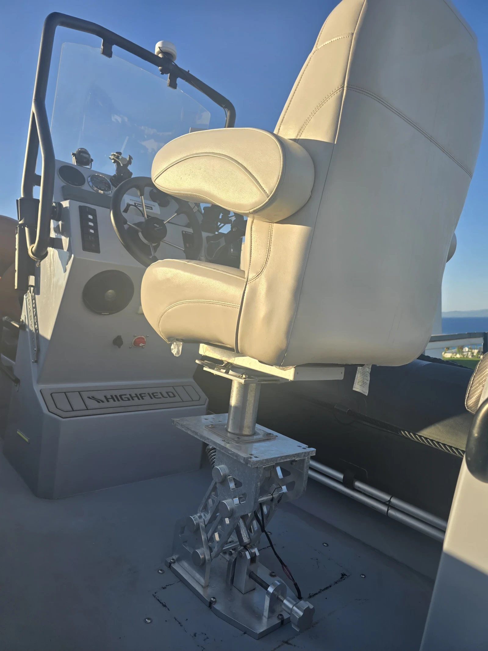   Highfield Coaster530 | Mobile.bg   11