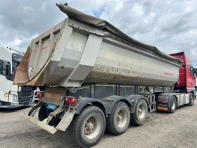      Schwarzmuller 24   HARDOX 