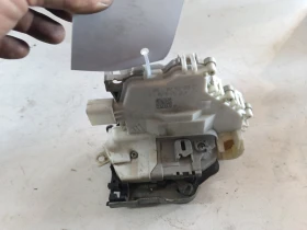 ����� �� �������� �� ����� (������ ����) 8X1837015C  Audi A4