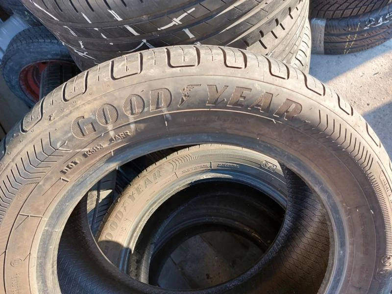 Гуми Летни 215/55R16, снимка 4 - Гуми и джанти - 35981714