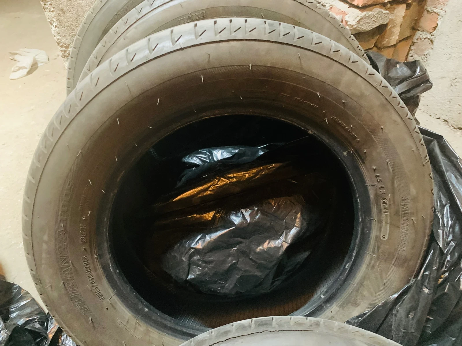 Гуми Летни 185/65R15, снимка 7 - Гуми и джанти - 54013451