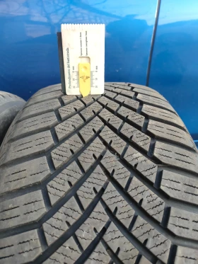Гуми Зимни 225/50R17, снимка 2 - Гуми и джанти - 53076411