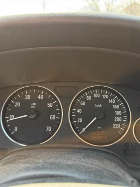 Opel Astra, снимка 11