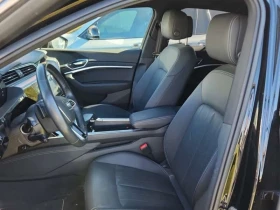 Audi E-Tron * TECHNIK * CARFAX * ОПЦИЯ ЗА ФИНАНСИРАНЕ, снимка 3