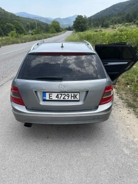 Mercedes-Benz C 220, снимка 2