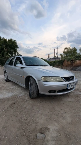 Обява за продажба на Opel Vectra GAZ/LPG  1.8i 16V (115hP)  ~2 200 лв. - изображение 1