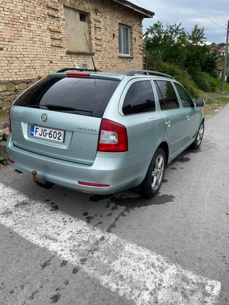 Skoda Octavia, снимка 7 - Автомобили и джипове - 46580900