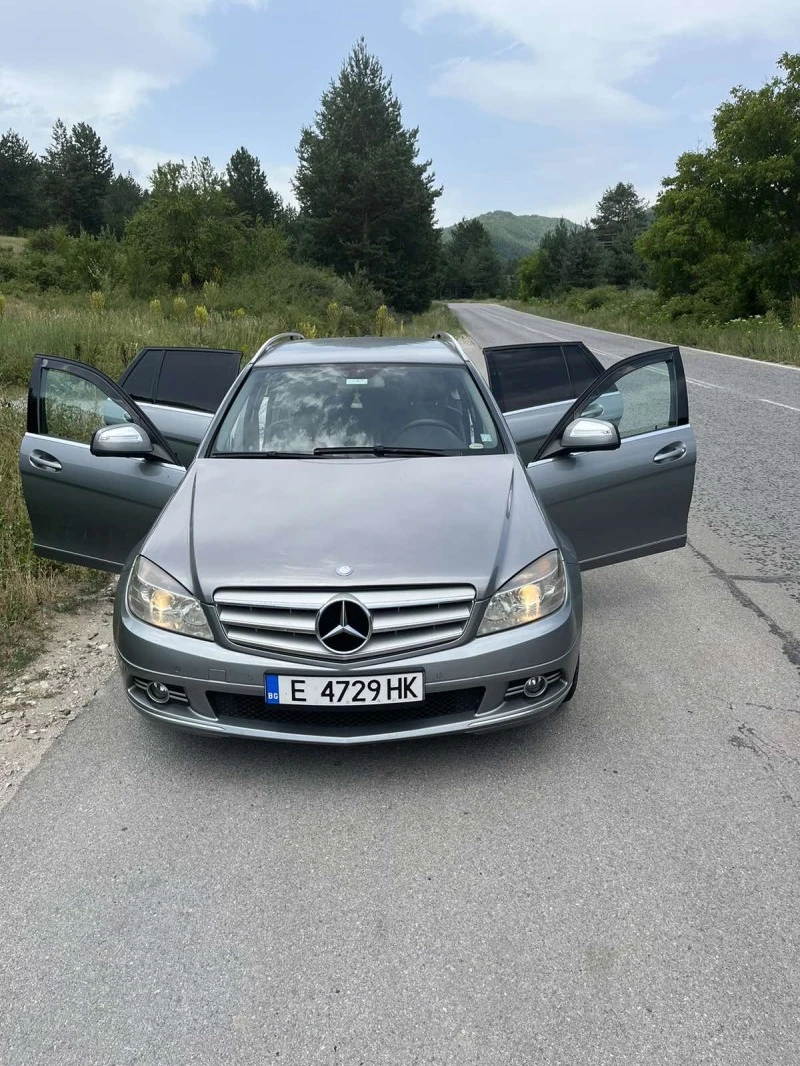 Mercedes-Benz C 220, снимка 6 - Автомобили и джипове - 46447258