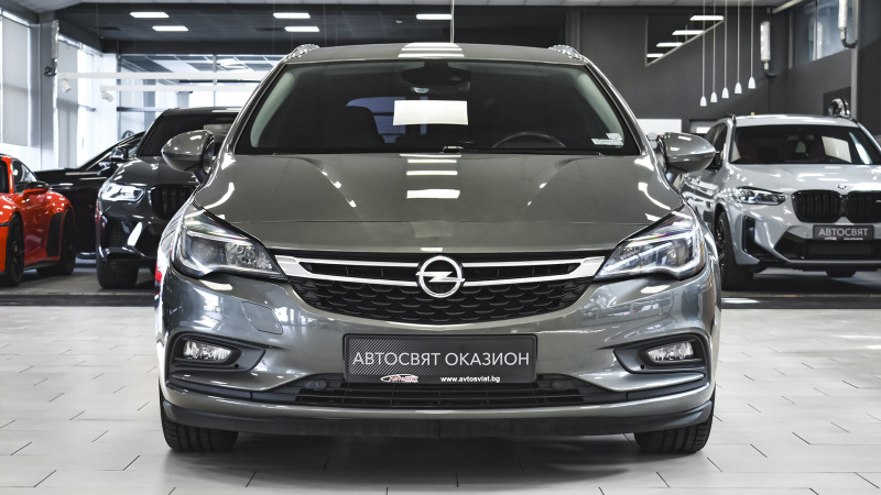 Opel Astra Sports Tourer 1.6d Innovation, снимка 2 - Автомобили и джипове - 46460183
