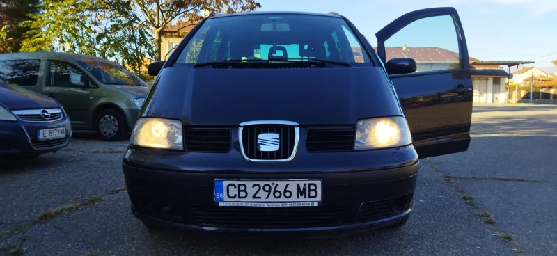 Seat Alhambra, снимка 2 - Автомобили и джипове - 47738377