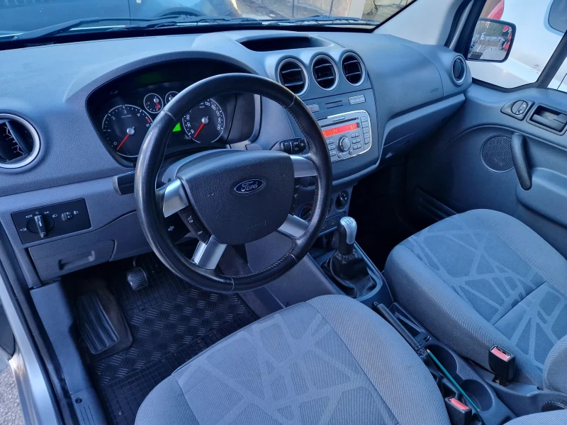 Ford Connect 1.8Tdci 90к.с., снимка 9 - Автомобили и джипове - 48106108