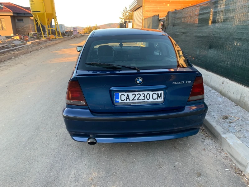 BMW 320, снимка 2 - Автомобили и джипове - 48407579