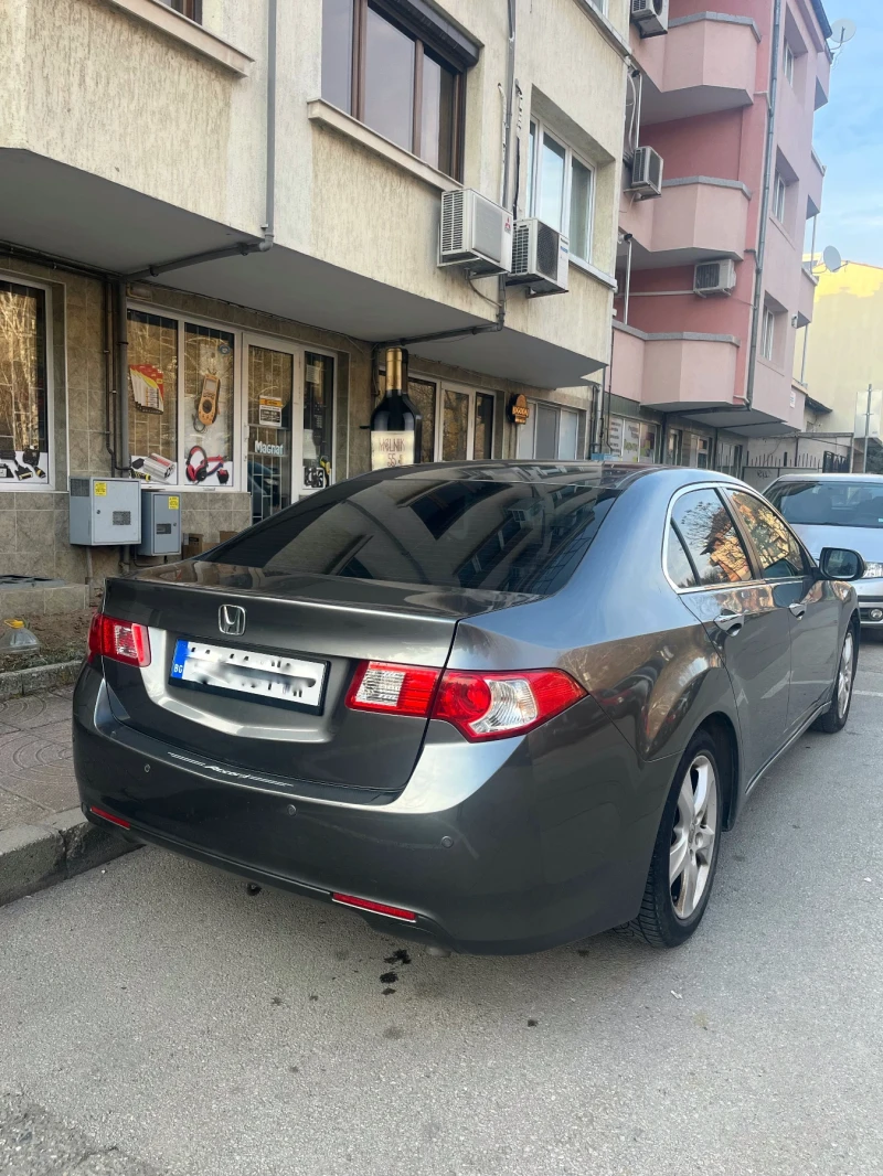 Honda Accord Седан, снимка 5 - Автомобили и джипове - 49242206