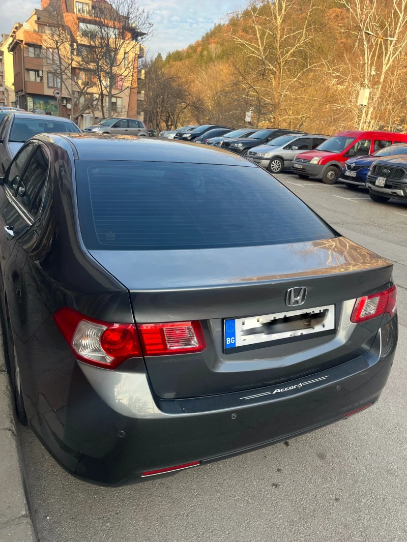 Honda Accord Седан, снимка 6 - Автомобили и джипове - 49242206