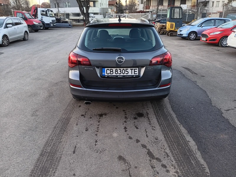 Opel Astra, снимка 5 - Автомобили и джипове - 52630762