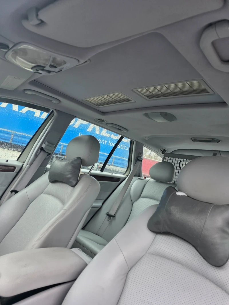 Mercedes-Benz C 320, снимка 10 - Автомобили и джипове - 52468372