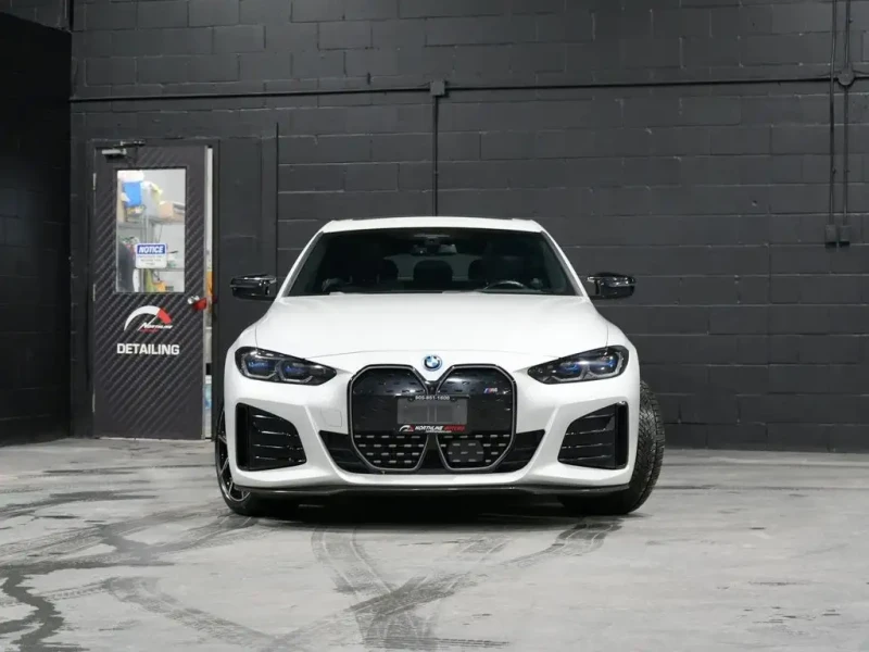 BMW i4 * ФИКСИРАНА ЦЕНА * CARFAX* ОПЦИЯ ЗА ФИНАНСИРАНЕ* , снимка 6 - Автомобили и джипове - 53232297