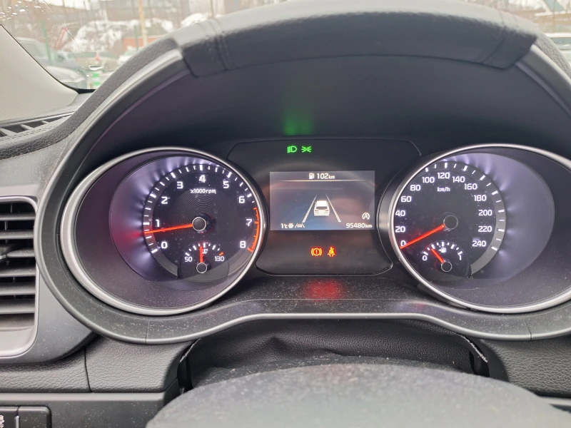 Kia Ceed 1.5 T-GDi 160к.с ТОП-ГАРАНЦИОНЕН - ОЧАКВАН ВНОС, снимка 8 - Автомобили и джипове - 53593437