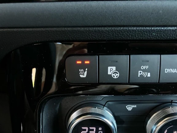 Mercedes-Benz T-класа EQT 200 = Premium Plus = Гаранция - изображение 8