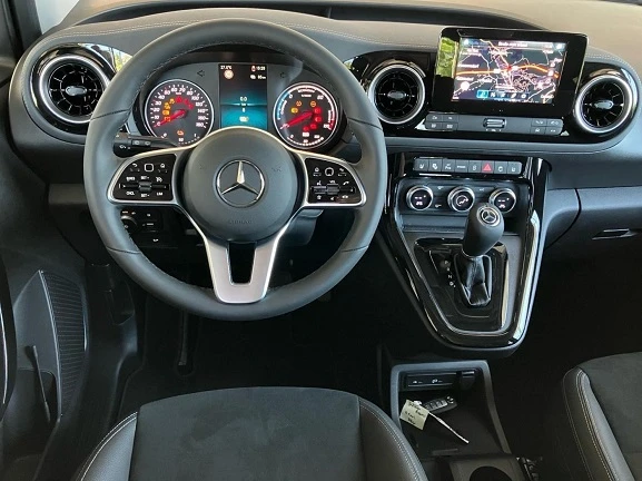 Mercedes-Benz T-класа EQT 200 = Premium Plus = Гаранция - изображение 5